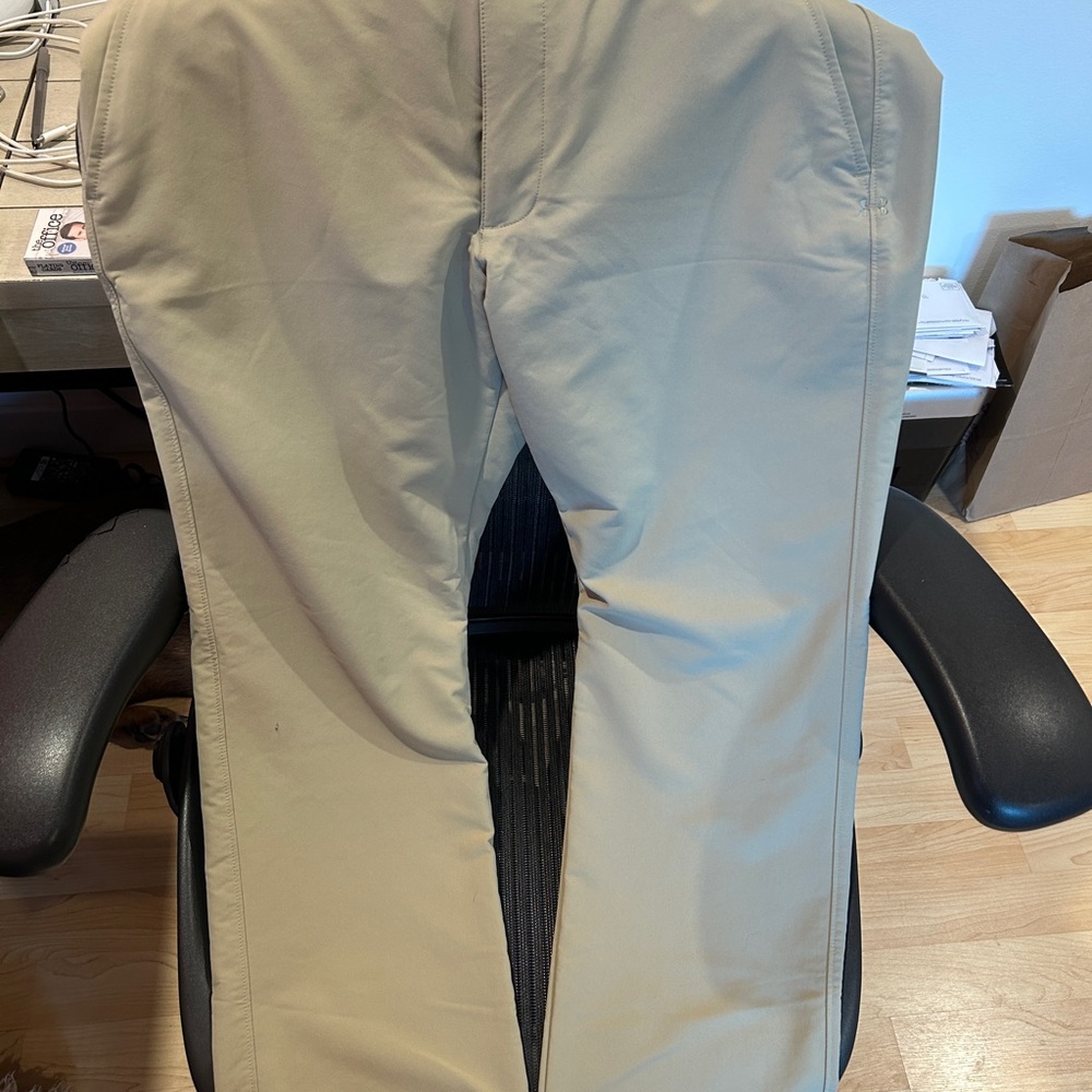 Under Armour Men's Khaki Pants